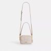 Mini Carey Crossbodytas van Signature Canvas