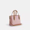 Mollie Tote bag 25 inch van Signature Canvas met bedeltjes
