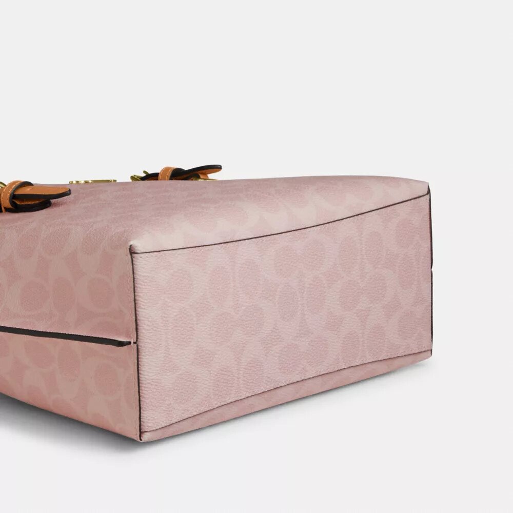 Mollie Tote bag 25 inch van Signature Canvas met bedeltjes