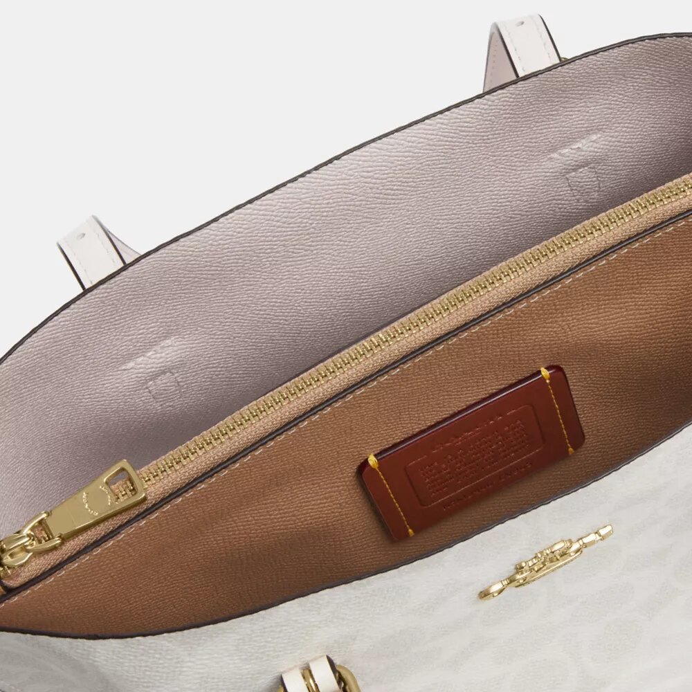 Mollie Tote Bag 25 van Signature Canvas