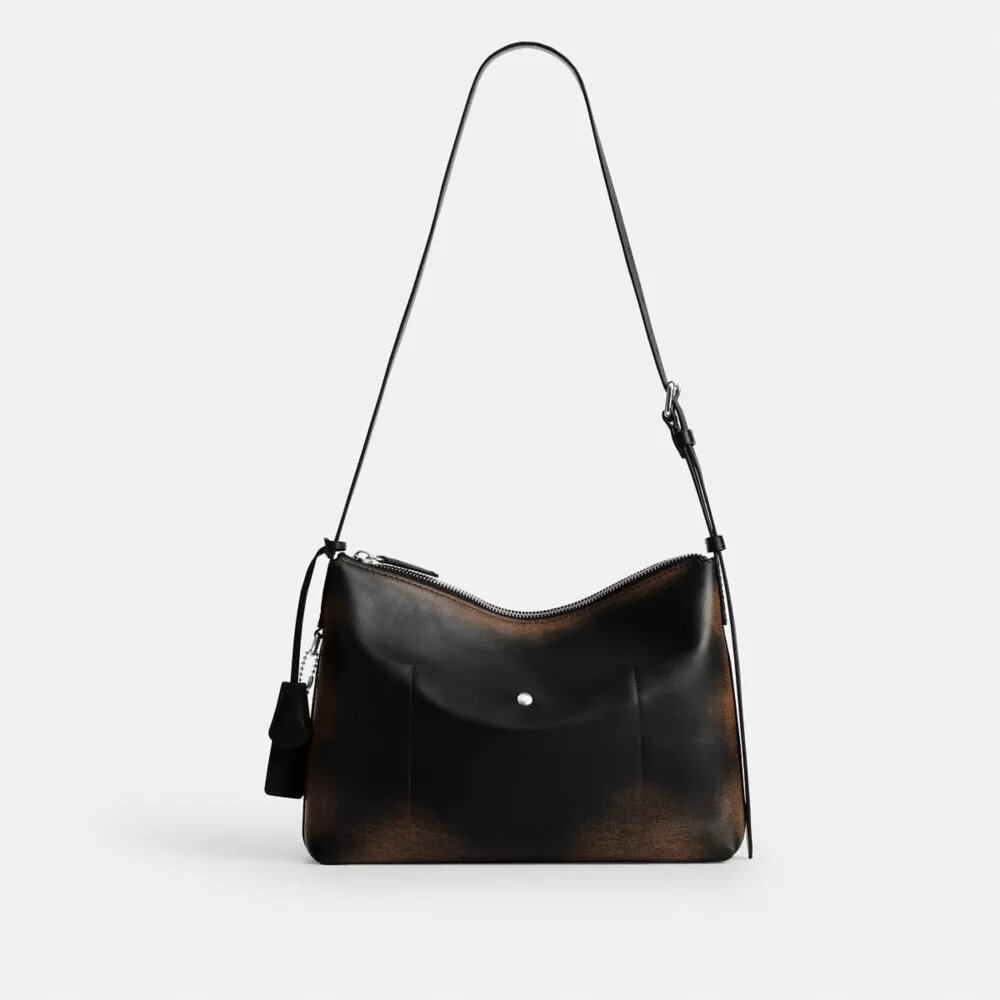 Mott-messengertas 33 in ‘Loved Leather’