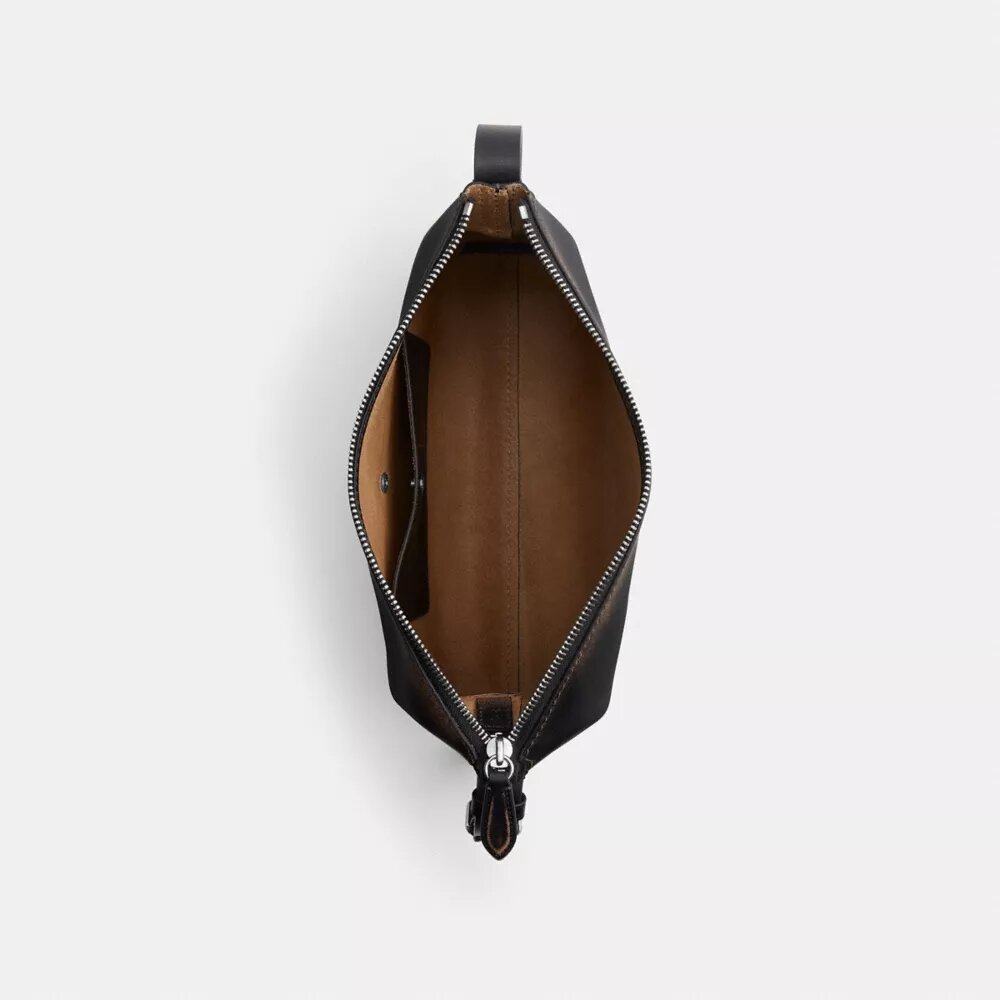 Mott-messengertas 33 in ‘Loved Leather’