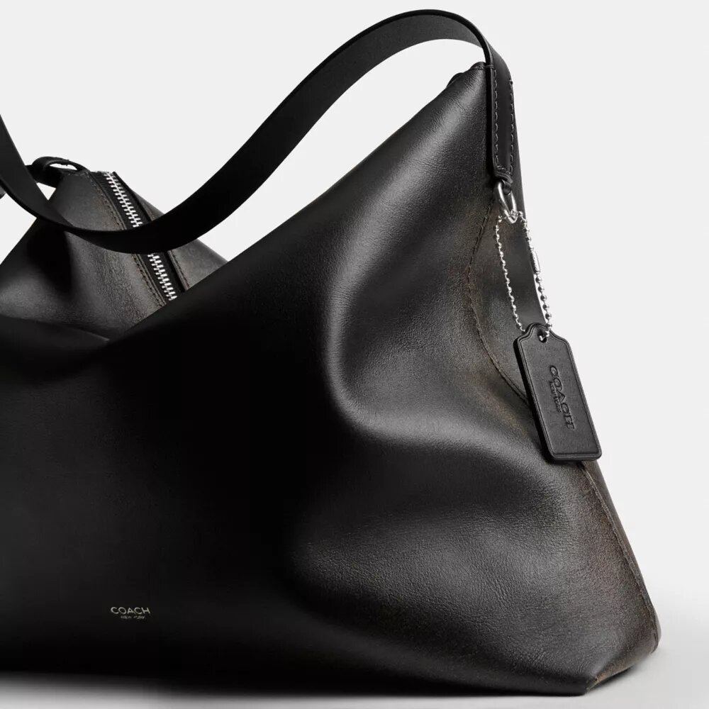 Mott-messengertas 38 in 'Loved Leather'