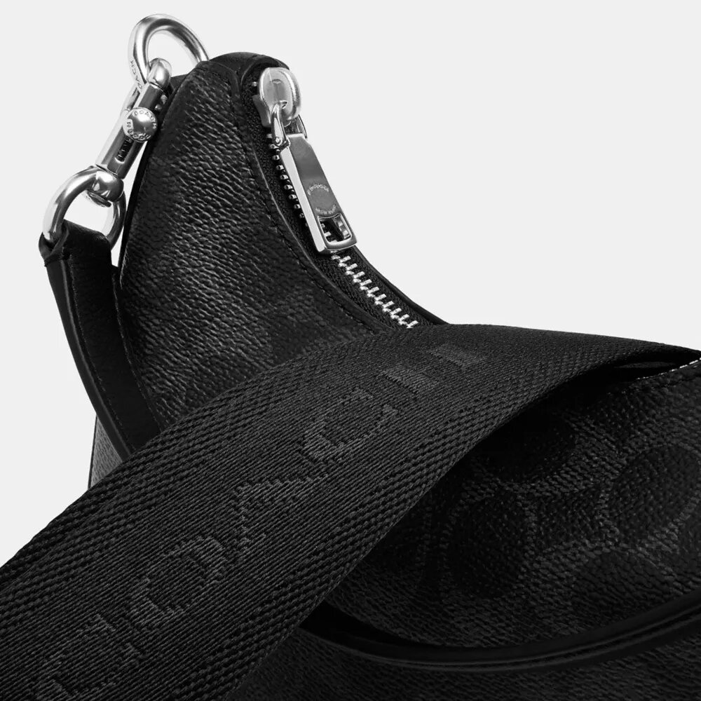 Nolan Hobo-tas van Signature Canvas