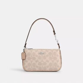 Nolita 19 in 'Blocked Signature'-Canvas