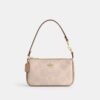 Nolita 19 in 'Blocked Signature'-Canvas