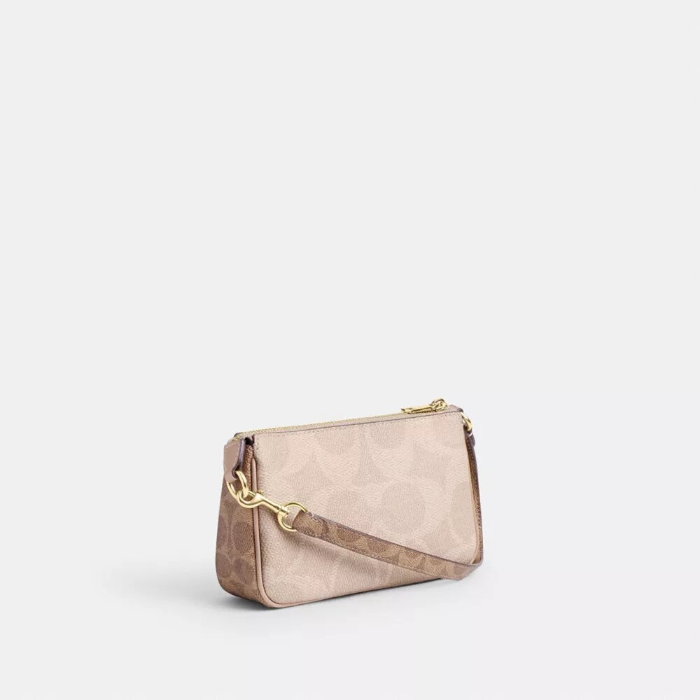 Nolita 19 in 'Blocked Signature'-Canvas
