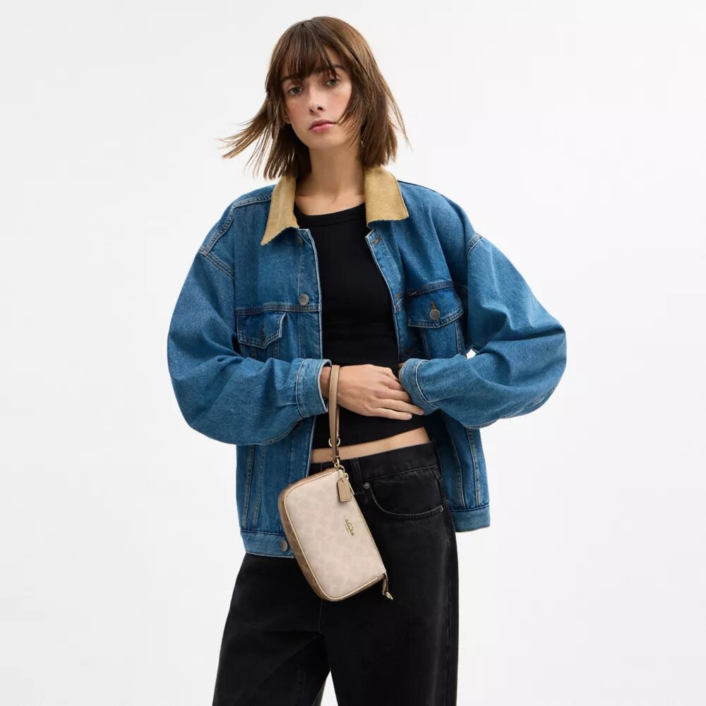 Nolita 19 in 'Blocked Signature'-Canvas