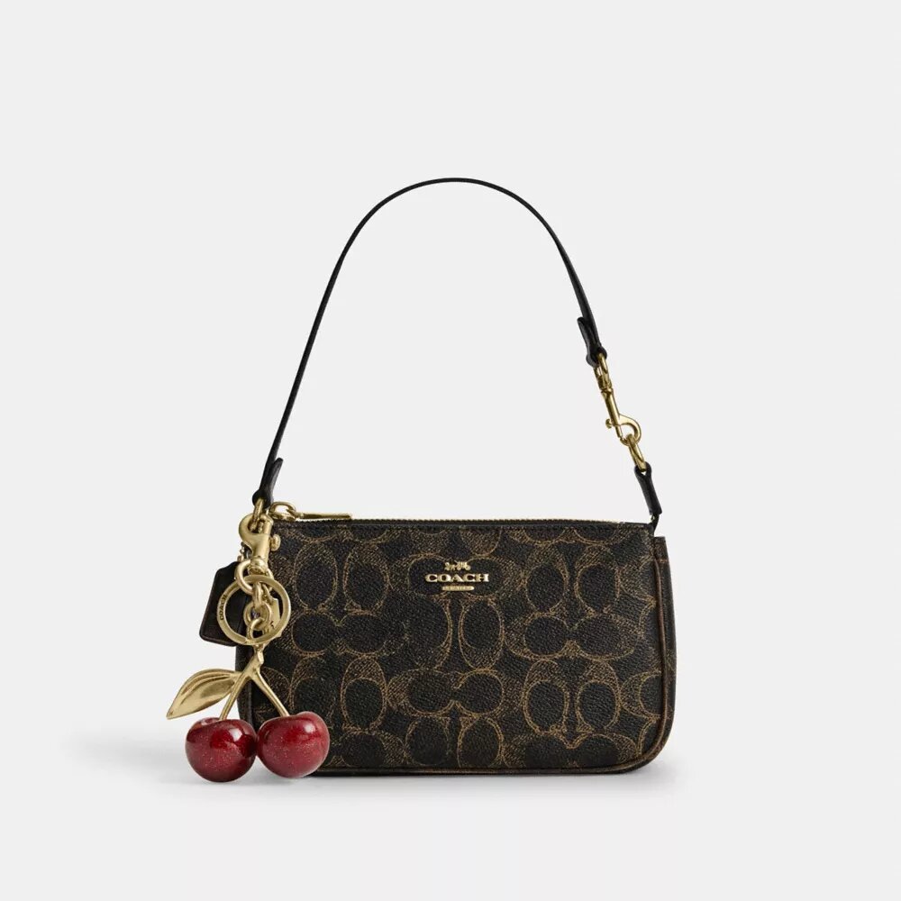 Nolita 19 in 'Loved Signature Canvas' met bedels