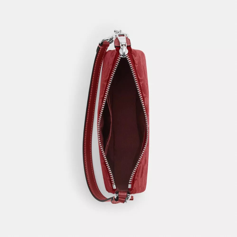 Nolita 19 in Signature-denim