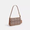 Plaza-tas in Crystal Signature-jacquard