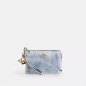 Polsbandtasje met rits in de hoek van ‘Loved Denim’ met bedels