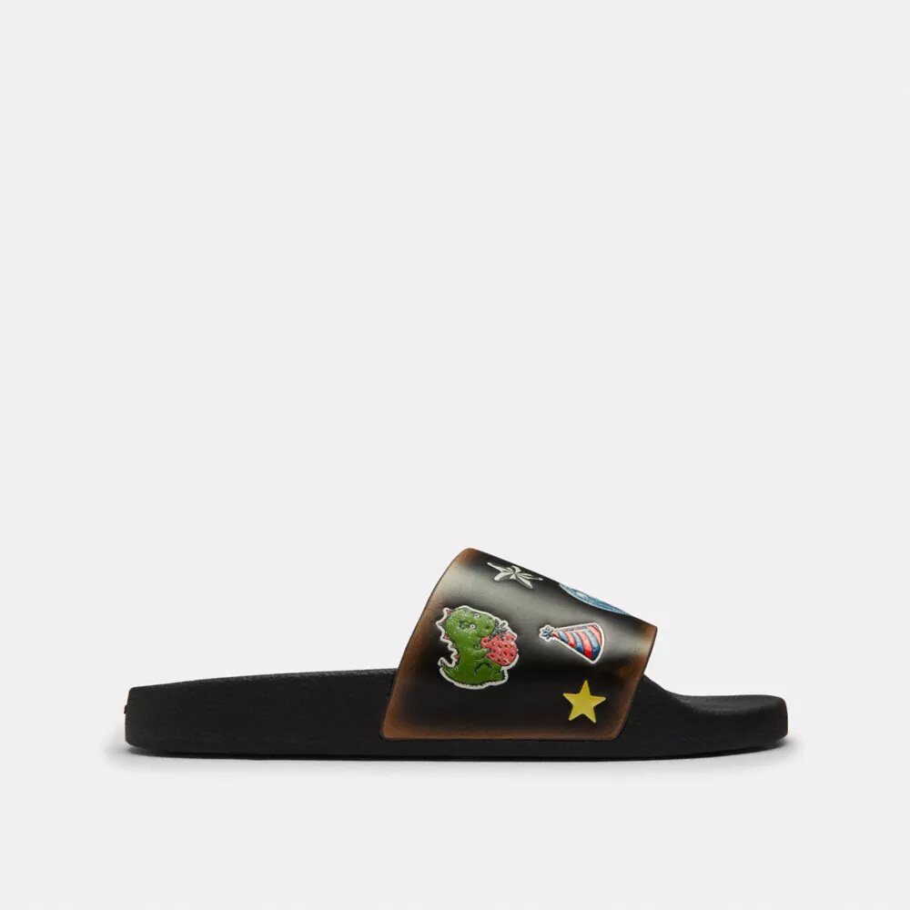 Rexy 10e verjaardag: badslippers met stickerprint
