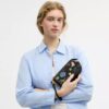 Rexy 10e verjaardag Plaza-tas 18 in ‘Loved Leather’ met stickerprint
