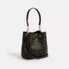 Rowan-bucketbag van Loved Signature Canvas met bedels