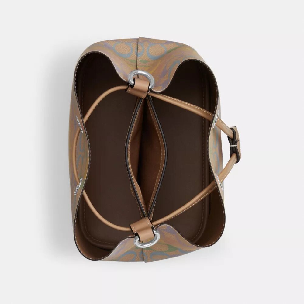 Rowan-bucketbag van Rainbow Signature Canvas