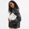 Rowan-bucketbag van Signature Canvas
