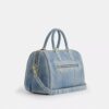 Rowan grote schoudertas van ‘Loved Denim’ met bedels