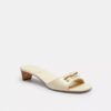 Sandalen met hak en strik