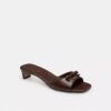 Sandalen met hak en strik
