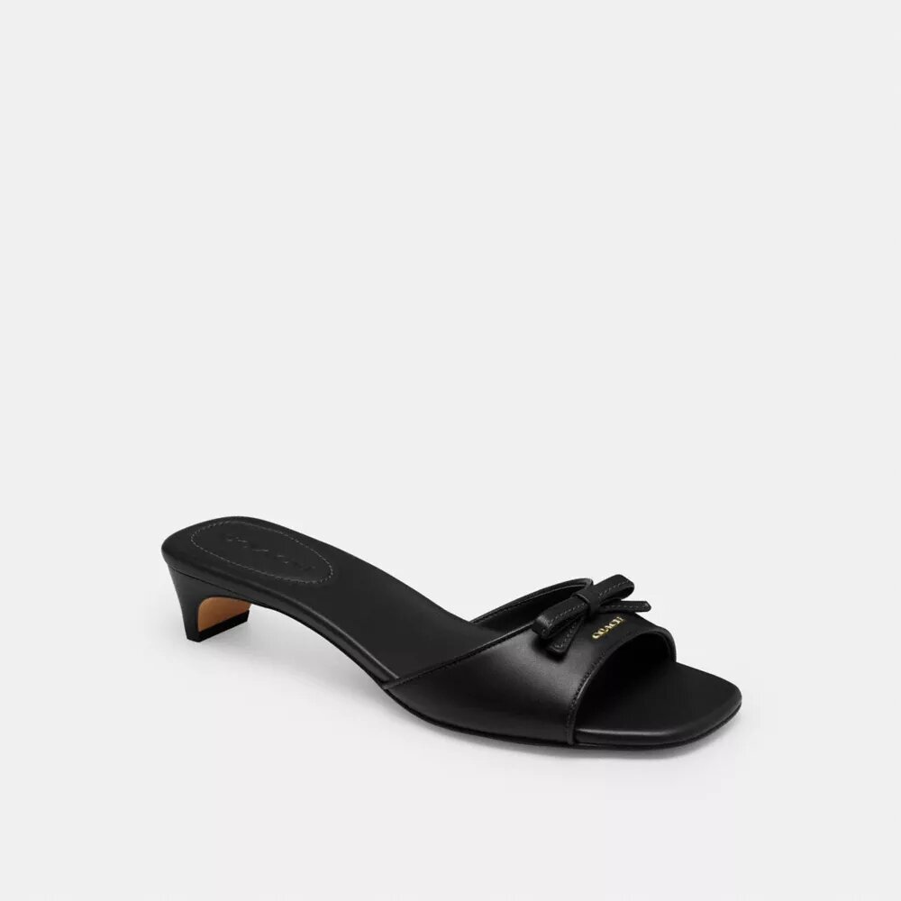 Sandalen met hak en strik