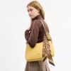 Smalle zijden sjaal met 'Wild Spots'-print