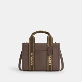 Smith Tote bags 24