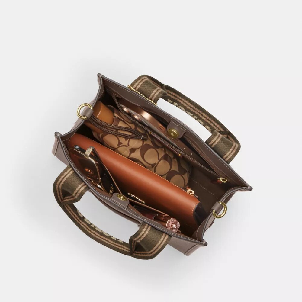 Smith Tote bags 24