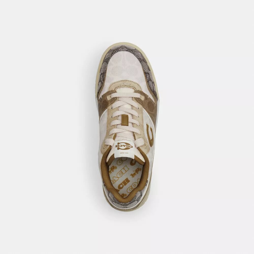 Soho-sneakers in kenmerkende stijl