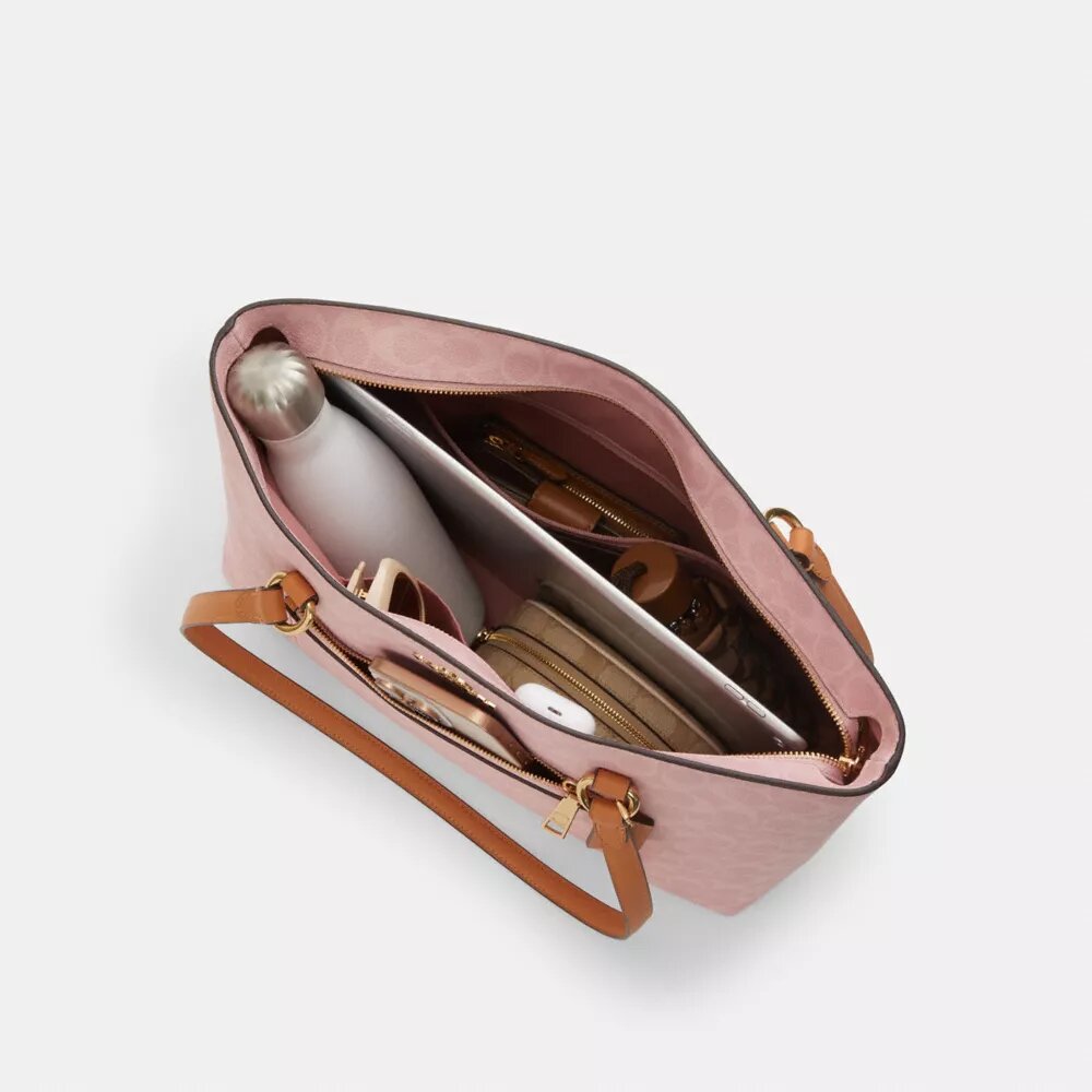 Station Tote Bag van Signature Canvas