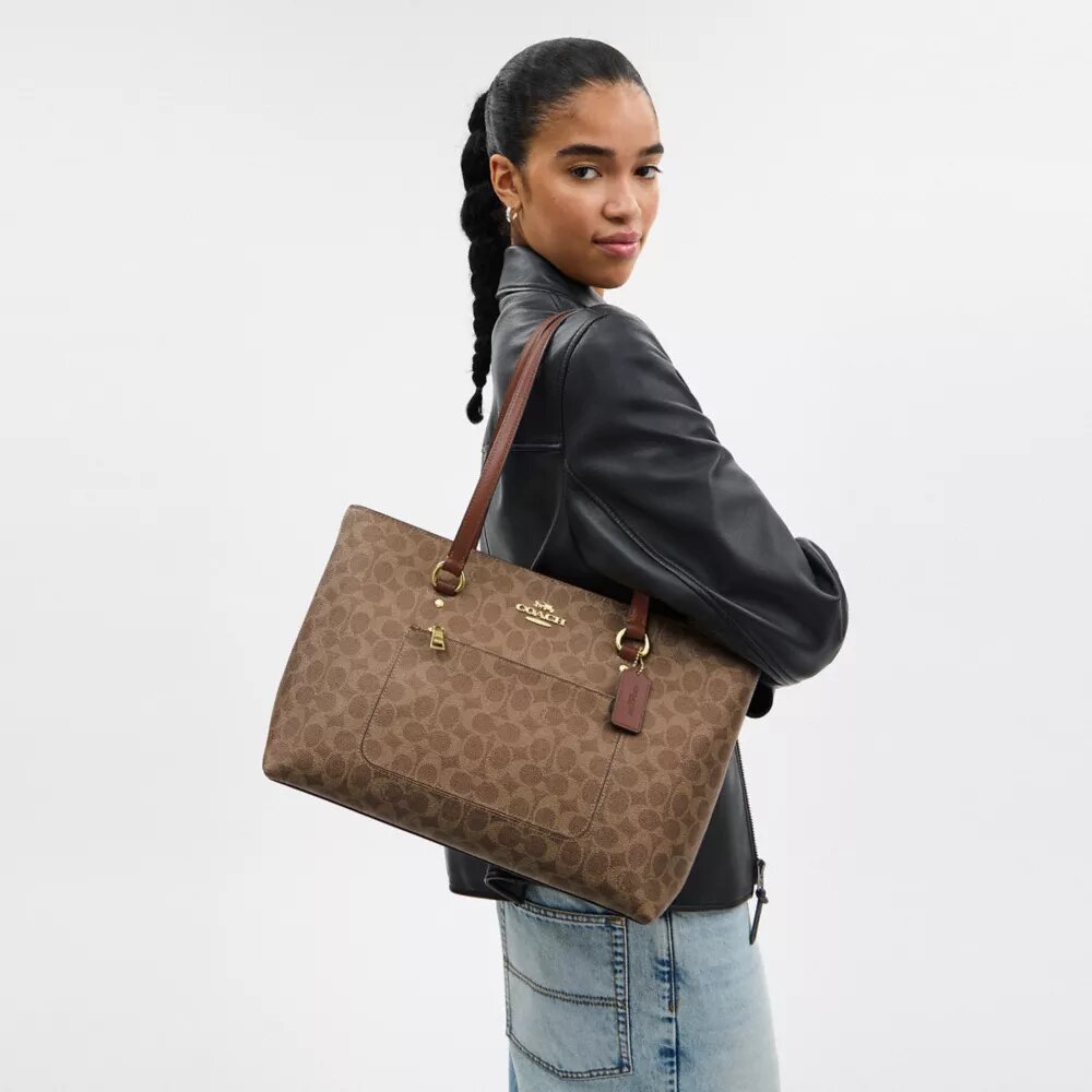 Station Tote Bag van Signature Canvas