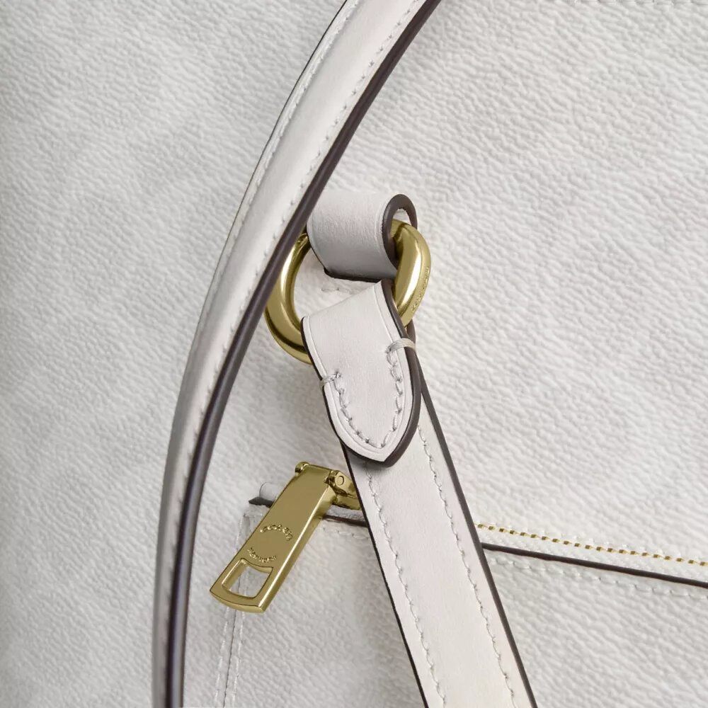 Station Tote Bag van Signature Canvas
