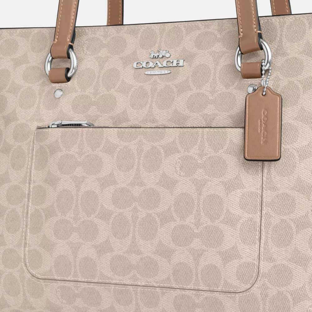 Station Tote Bag van Signature Canvas