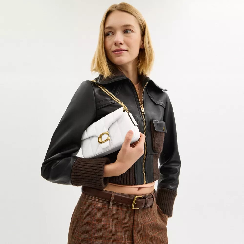 Tabby Chain Crossbodytas 19 met doorgestikt patroon
