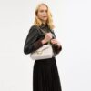 Tabby-schoudertas 26 met kussenquiltpatroon
