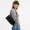Tabby-schoudertas 26 met kussenquiltpatroon