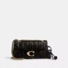 Tabby-schoudertas van 26 in ‘Loved Leather’ met doorgestikt patroon