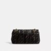 Tabby-schoudertas van 26 in ‘Loved Leather’ met doorgestikt patroon