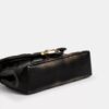 Tabby-schoudertas van 26 in ‘Loved Leather’ met doorgestikt patroon