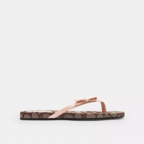 Teenslippers met strik in Signature Jacquard