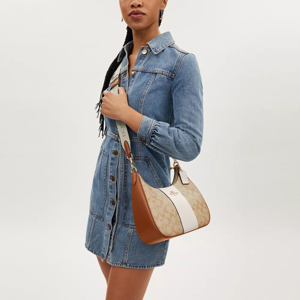 Teri Hobo-tas van Signature Canvas met streep