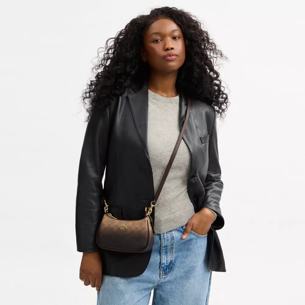 Teri Mini-crossbodytas van Ombre Signature Canvas