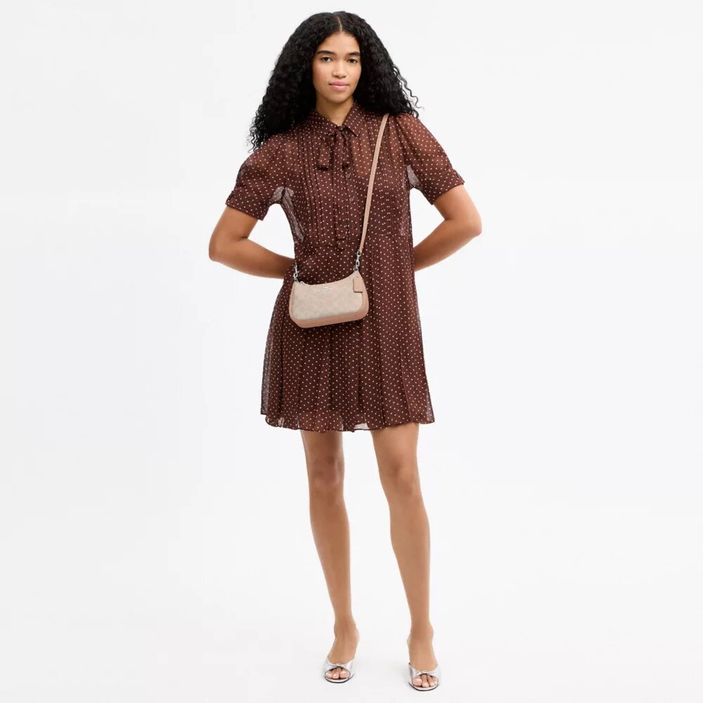 Teri Mini-crossbodytas van Signature Canvas