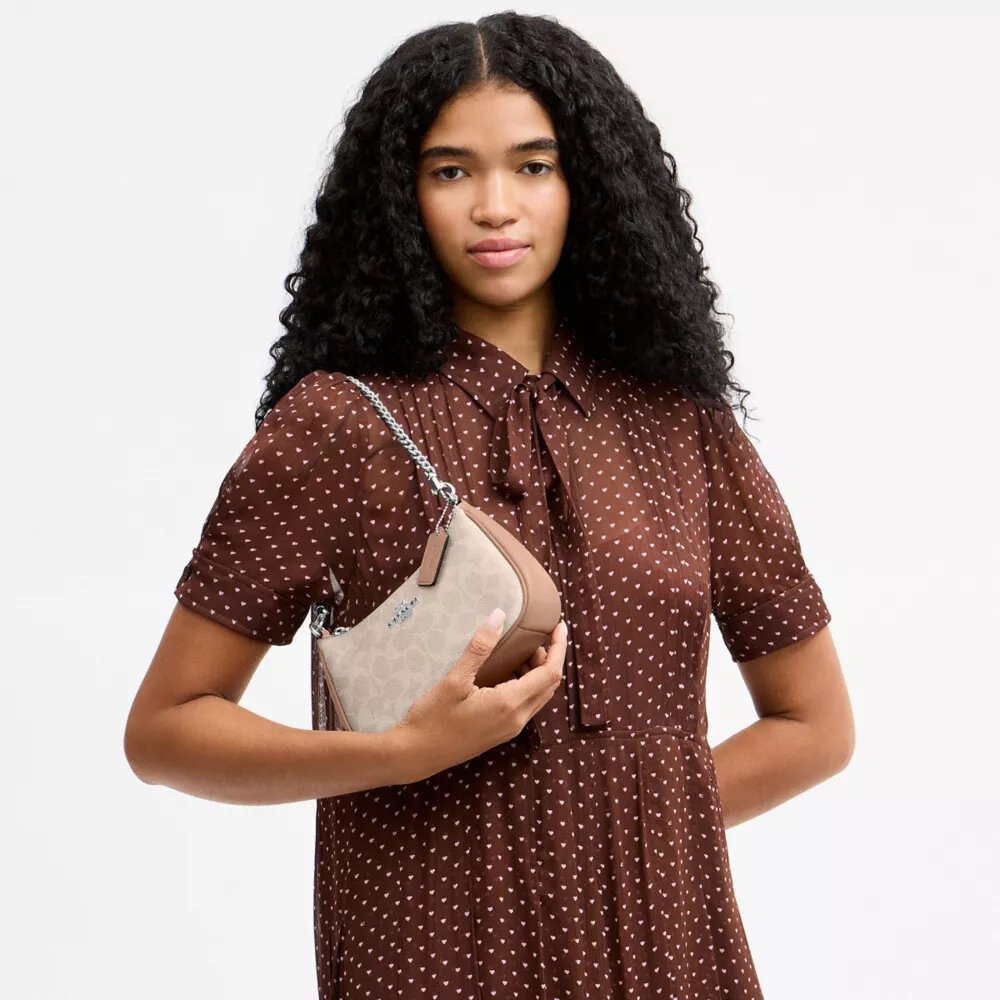 Teri Mini-crossbodytas van Signature Canvas