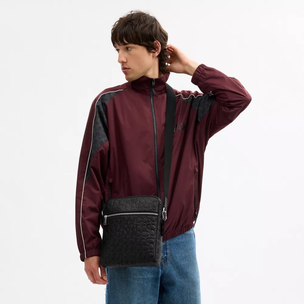 Tristan-crossbodytas 22 in kenmerkend leer