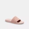 Udele Sportslippers van ons kenmerkende jacquardcanvas Signature Canvas