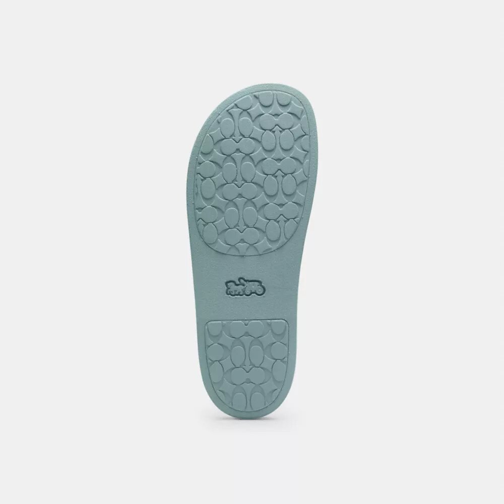 Udele Sportslippers van ons kenmerkende jacquardcanvas Signature Canvas