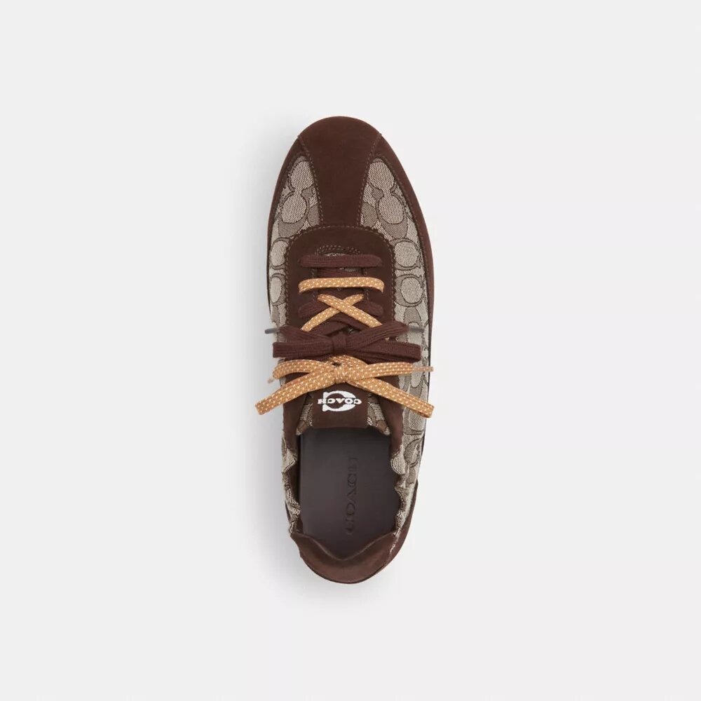 Zachte sneakers in kenmerkend jacquard